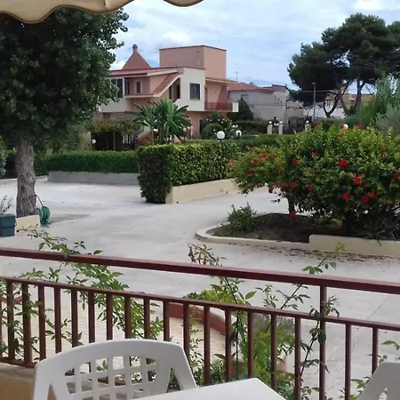 Stella Di Mare Hotel apartamentowy 4*